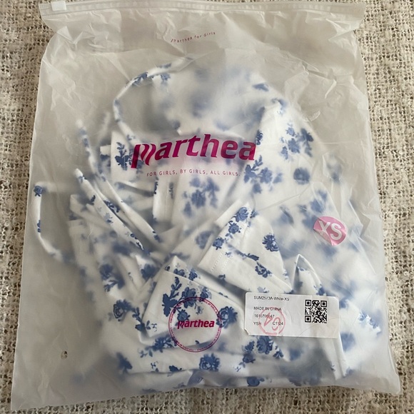 Xs parthea dress - Picture 3 of 6